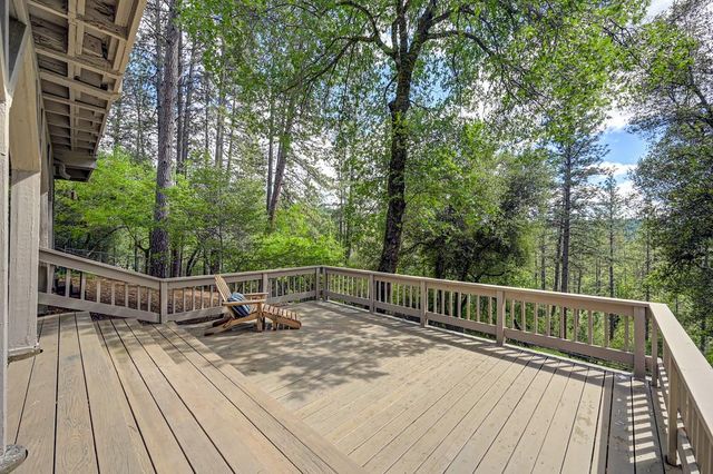 3971 Donner Trl, Placerville, CA 95667