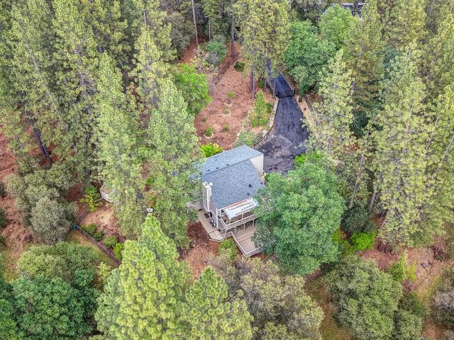 3971 Donner Trl, Placerville, CA 95667
