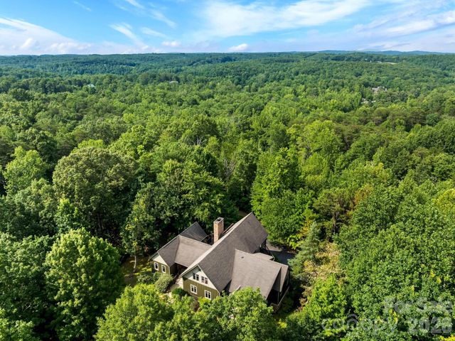 4 Landy Lane, Landrum, SC 29356