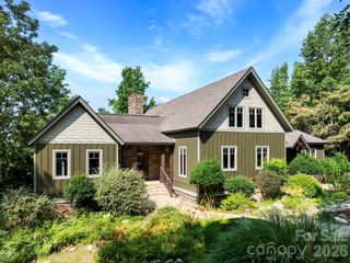 4 Landy Lane, Landrum, SC 29356