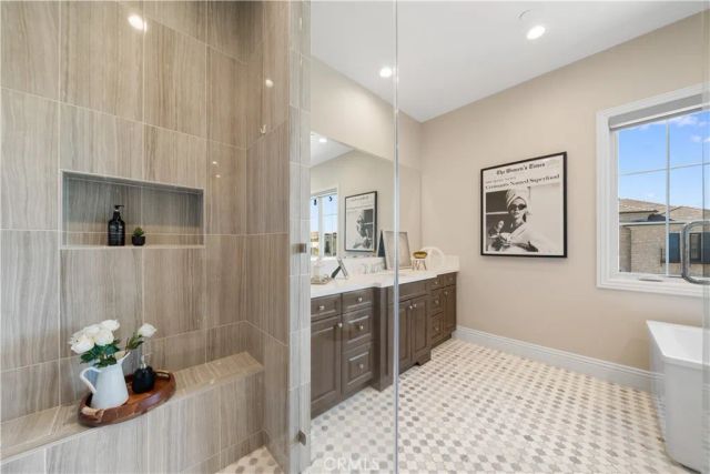 57 Kite, Irvine, CA 92618