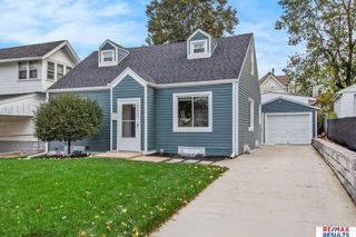 2107 S 35 Street, Omaha, NE 68105