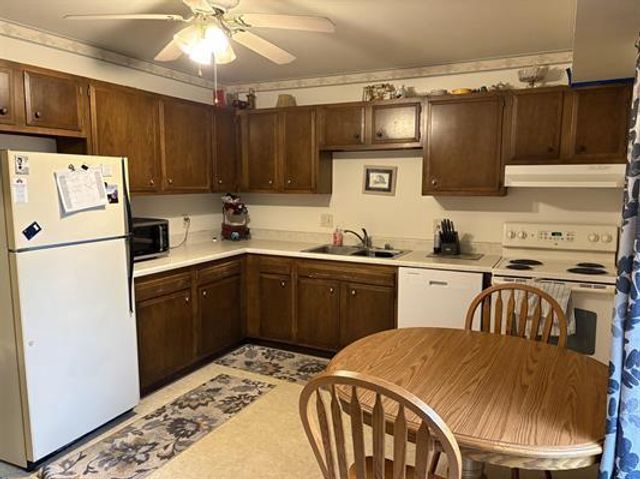 417-419 Simonson Street, Cambridge, WI 53523