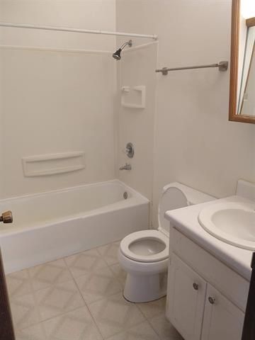 417-419 Simonson Street, Cambridge, WI 53523