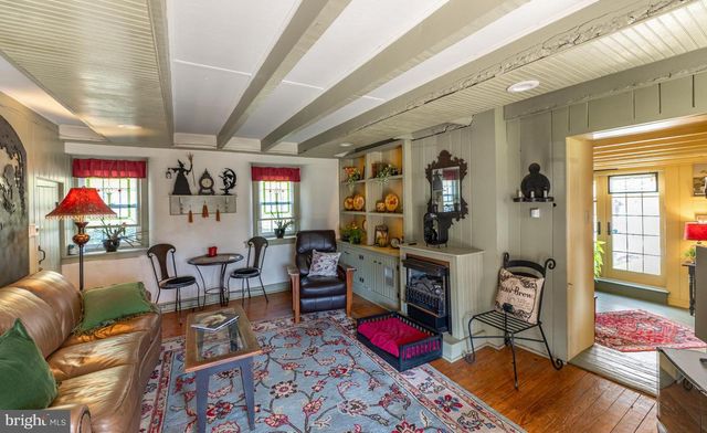 547 BALTIMORE PIKE, Glen Mills, PA 19342