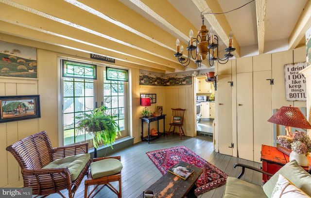 547 BALTIMORE PIKE, Glen Mills, PA 19342