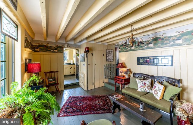 547 BALTIMORE PIKE, Glen Mills, PA 19342