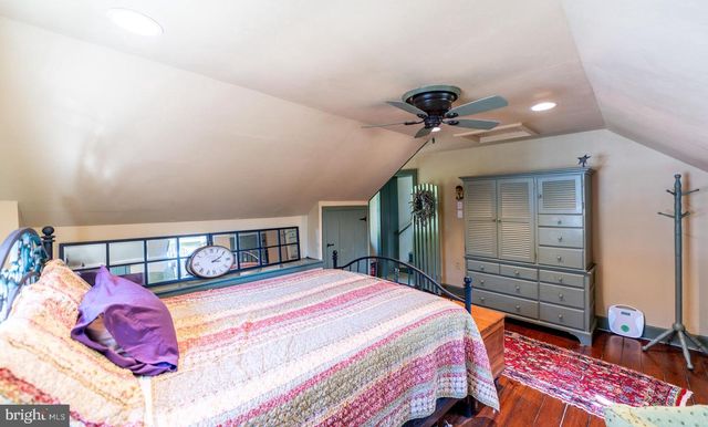 547 BALTIMORE PIKE, Glen Mills, PA 19342