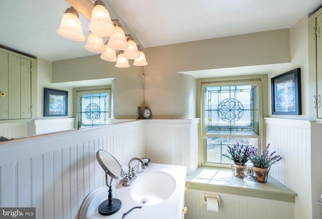 547 BALTIMORE PIKE, Glen Mills, PA 19342