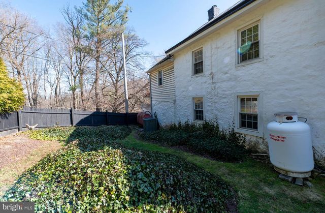 547 BALTIMORE PIKE, Glen Mills, PA 19342