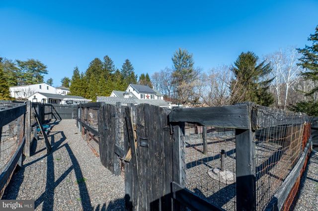 547 BALTIMORE PIKE, Glen Mills, PA 19342