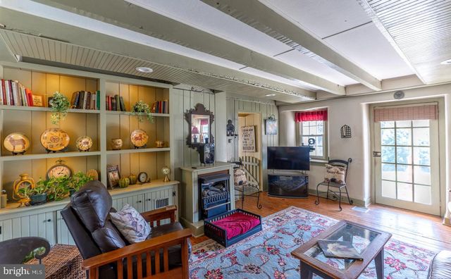 547 BALTIMORE PIKE, Glen Mills, PA 19342