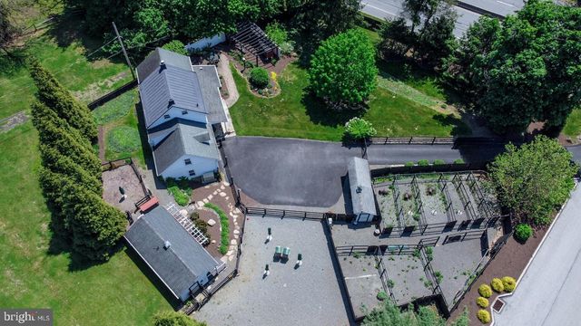 547 BALTIMORE PIKE, Glen Mills, PA 19342