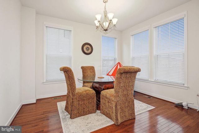 25495 WOODBINE FARM DR, Chantilly, VA 20152