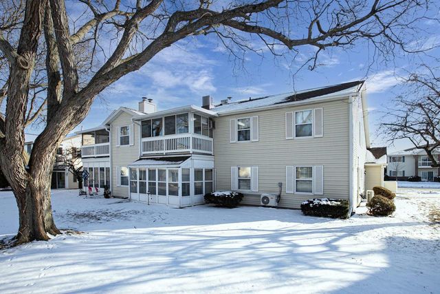 546 W SMITH AVENUE, Oshkosh, WI 54901