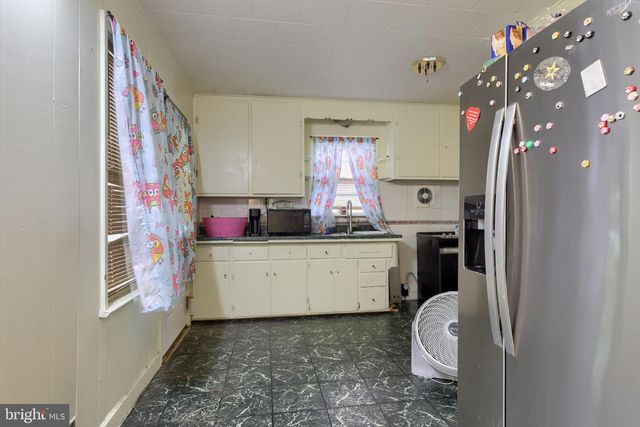 410 SPENCER AVE, Lancaster, PA 17603