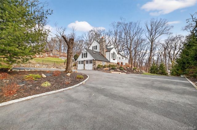 69 Locust Avenue, Cortlandt Manor, NY 10567