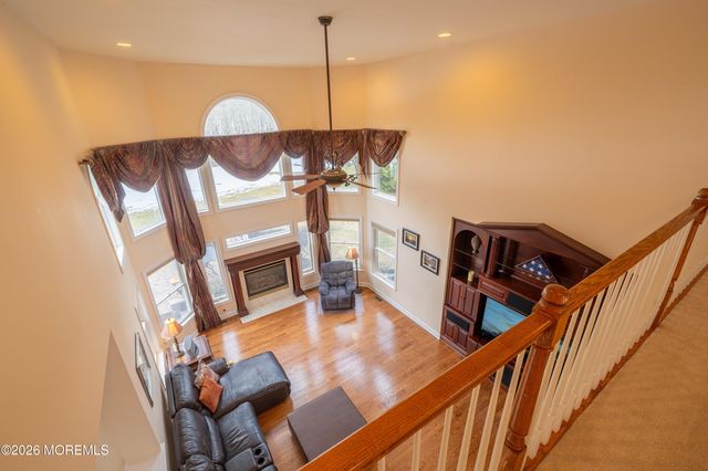 13 Sugar Loaf Hill, Millstone, NJ 08510