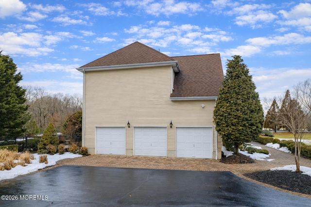 13 Sugar Loaf Hill, Millstone, NJ 08510