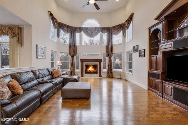 13 Sugar Loaf Hill, Millstone, NJ 08510