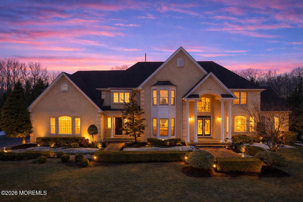 13 Sugar Loaf Hill, Millstone, NJ 08510