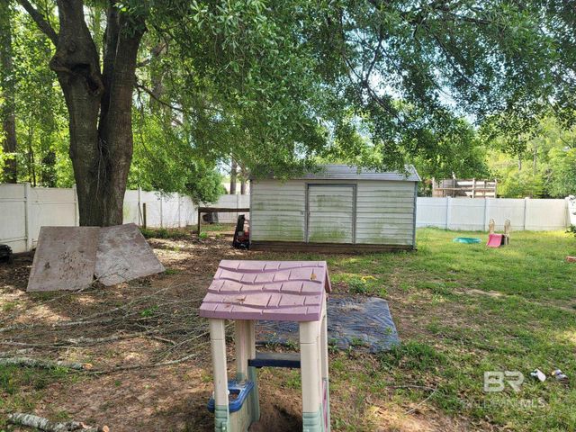 23280 Fountain Street, Robertsdale, AL 36567