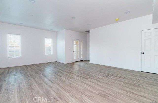 5518 E Los Angeles Avenue 2, Simi Valley, CA 93063