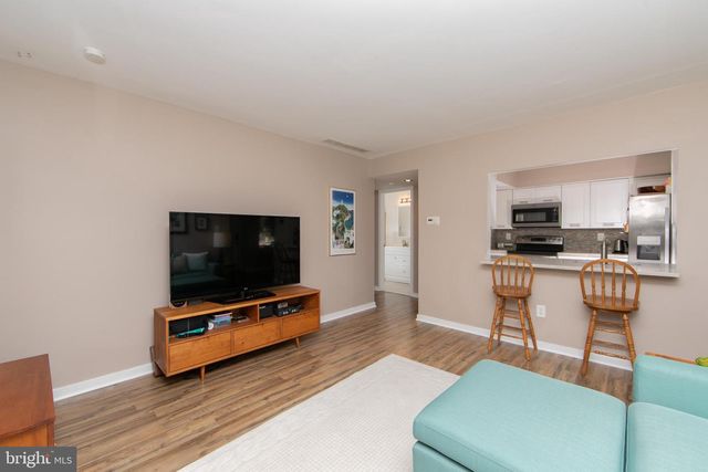 1511 ROBERTS WAY, Voorhees, NJ 08043