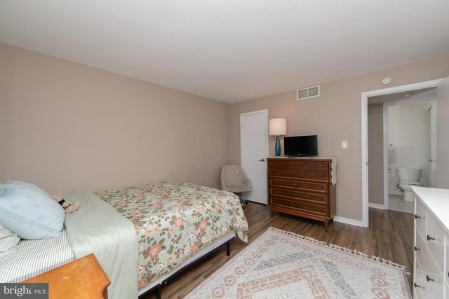 1511 ROBERTS WAY, Voorhees, NJ 08043