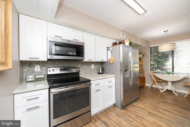 1511 ROBERTS WAY, Voorhees, NJ 08043