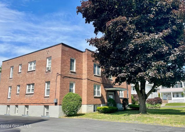 948 Washington Avenue, Albany, NY 12203