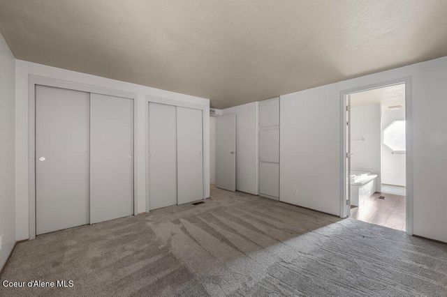 8509 N Sunny LN, Hayden, ID 83835