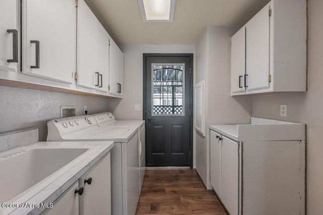 8509 N Sunny LN, Hayden, ID 83835