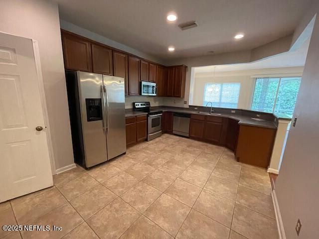 11141 S CASTLEMAIN Circle, Jacksonville, FL 32256