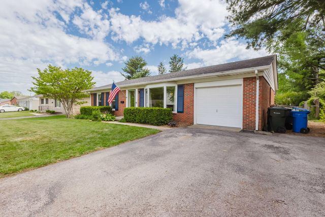 2420 Larkin Road, Lexington, KY 40503