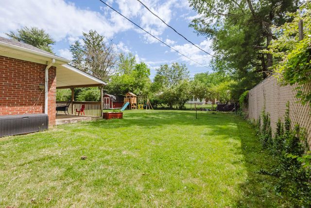 2420 Larkin Road, Lexington, KY 40503