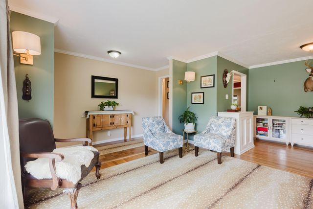 2420 Larkin Road, Lexington, KY 40503