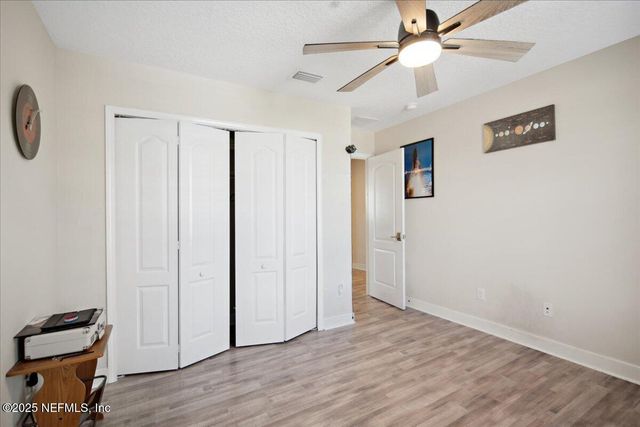 11494 GLENLAUREL OAKS Circle, Jacksonville, FL 32257