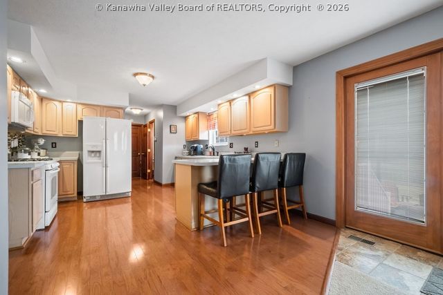 221 Frazier Way, Scott Depot, WV 25560