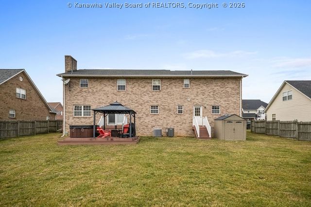 221 Frazier Way, Scott Depot, WV 25560