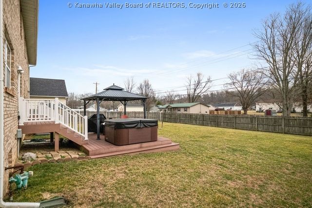 221 Frazier Way, Scott Depot, WV 25560