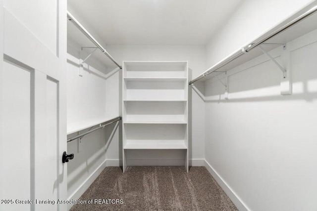 2320 Secretariat Lane, St. Johns, MI 48879