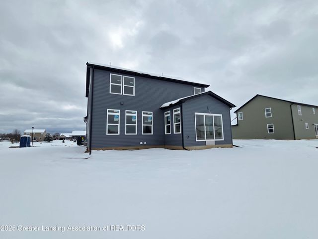 2320 Secretariat Lane, St. Johns, MI 48879