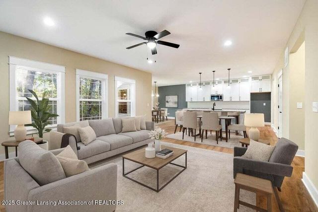 2320 Secretariat Lane, St. Johns, MI 48879