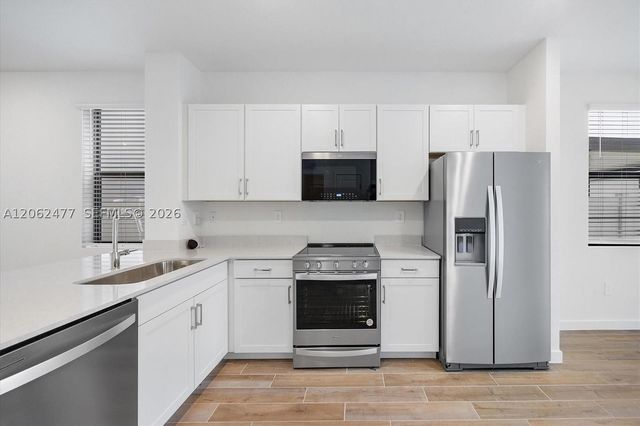 713 SE 15th Ave, Homestead, FL 33033