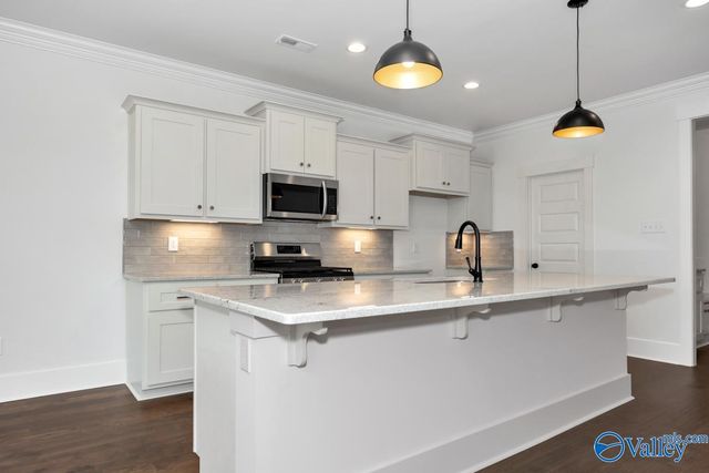 7108 Springwell Court SE, Gurley, AL 35748