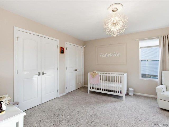 8767 Grove Street, Washington Township, MI 48094