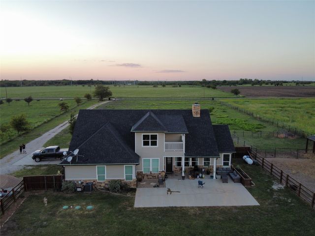 360 Forreston Road, Waxahachie, TX 75165