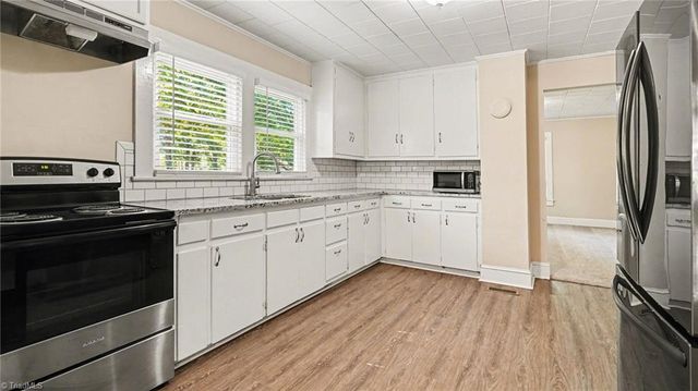 3666 Old 421 Road, Liberty, NC 27298