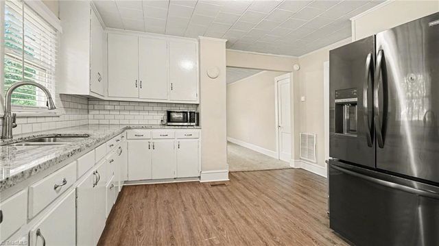 3666 Old 421 Road, Liberty, NC 27298